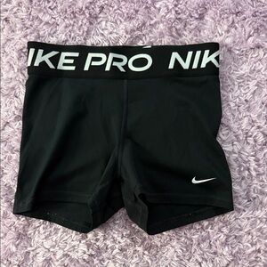 Nike: Black Nike Pro Shorts - Size S